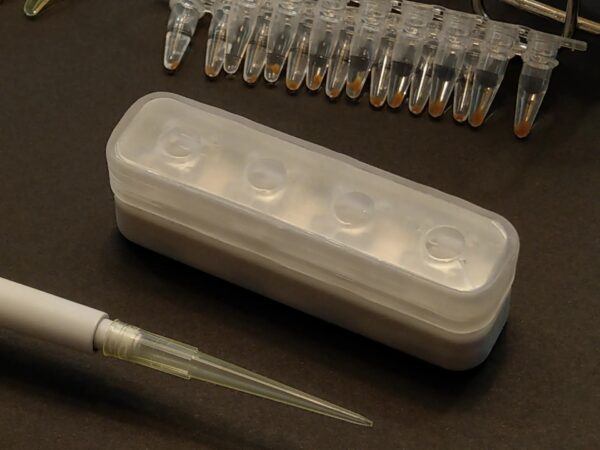 AccuMmag 16 in lab
